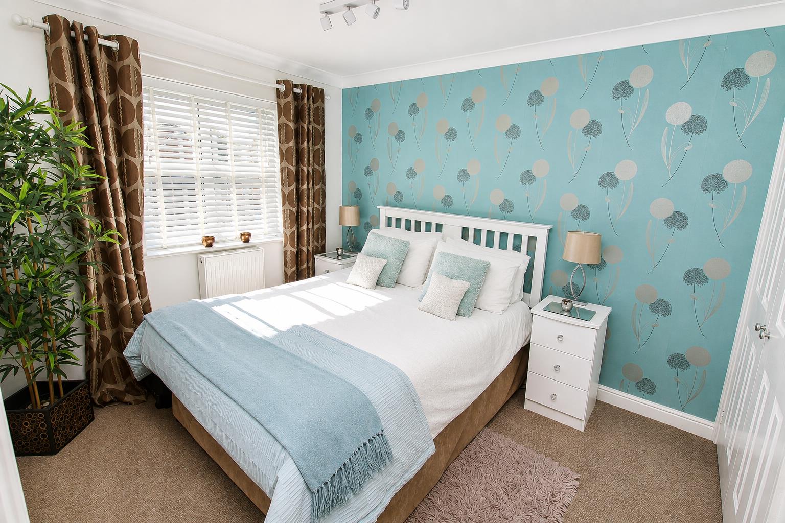 The Sadlers, Tilehurst, Reading